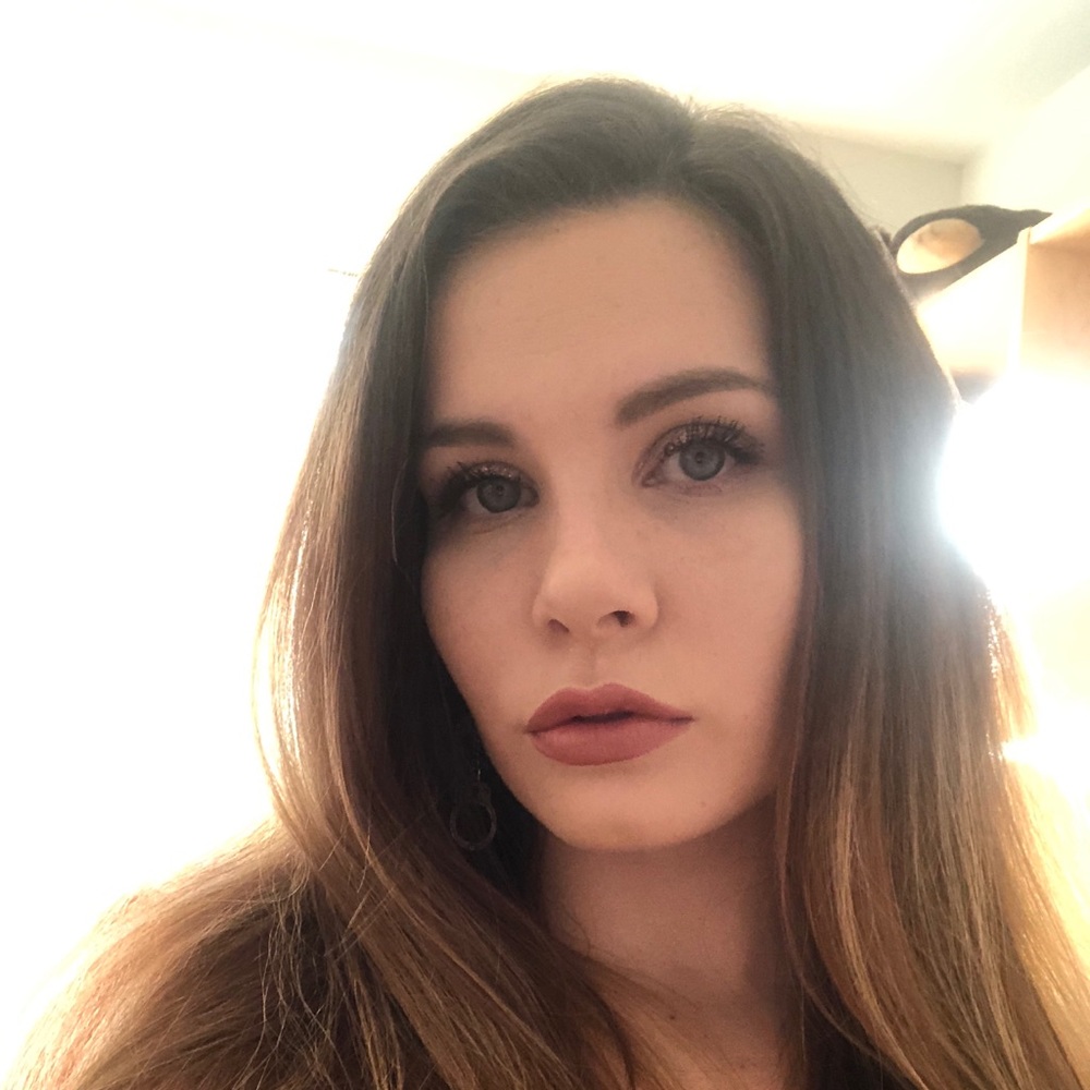 Meet your Posher, Kaelyn